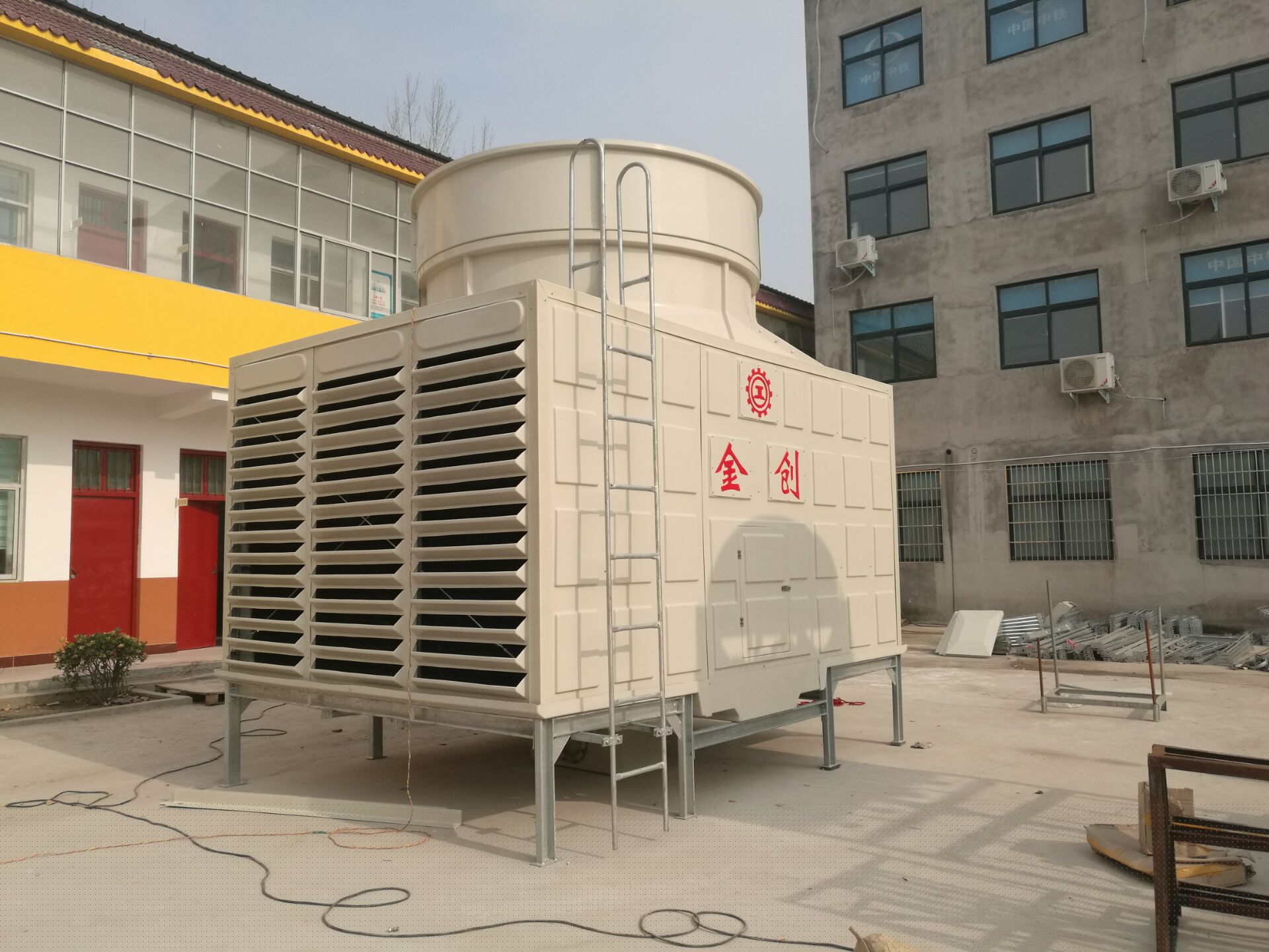 冷卻塔 金創(chuàng)2017新款超靜音型冷卻塔生產(chǎn)廠家